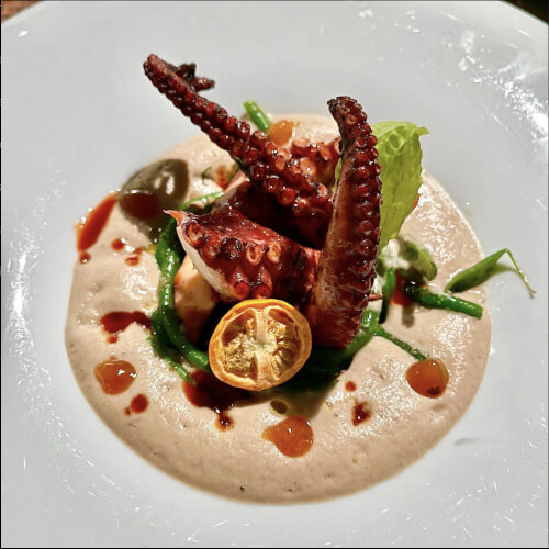 Image gallery marquee